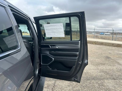 2026 Jeep Grand Wagoneer 4x4