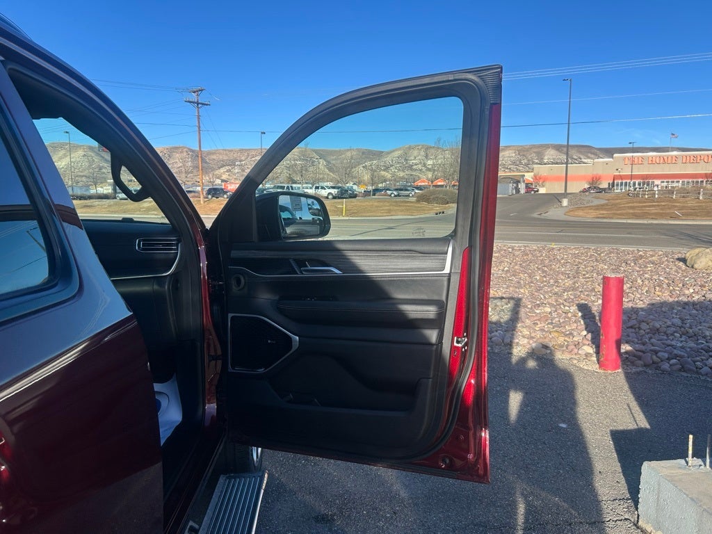 2024 Jeep Wagoneer Series III