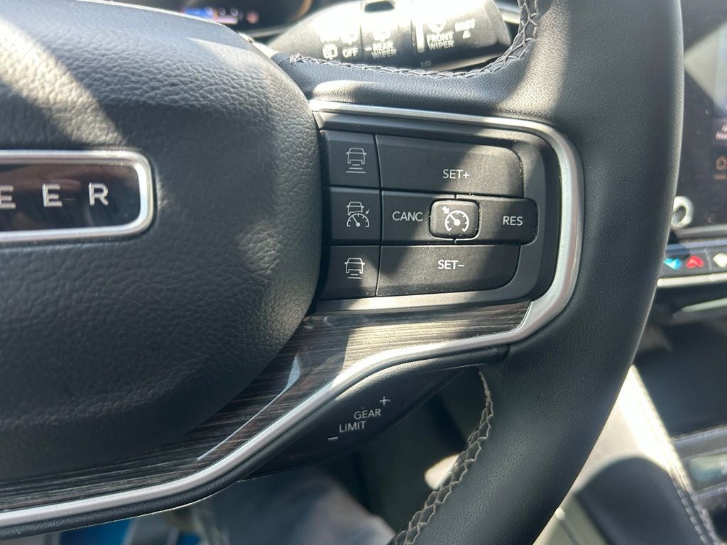 2022 Jeep Wagoneer Series III