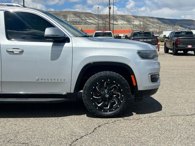 2022 Jeep Wagoneer Series III