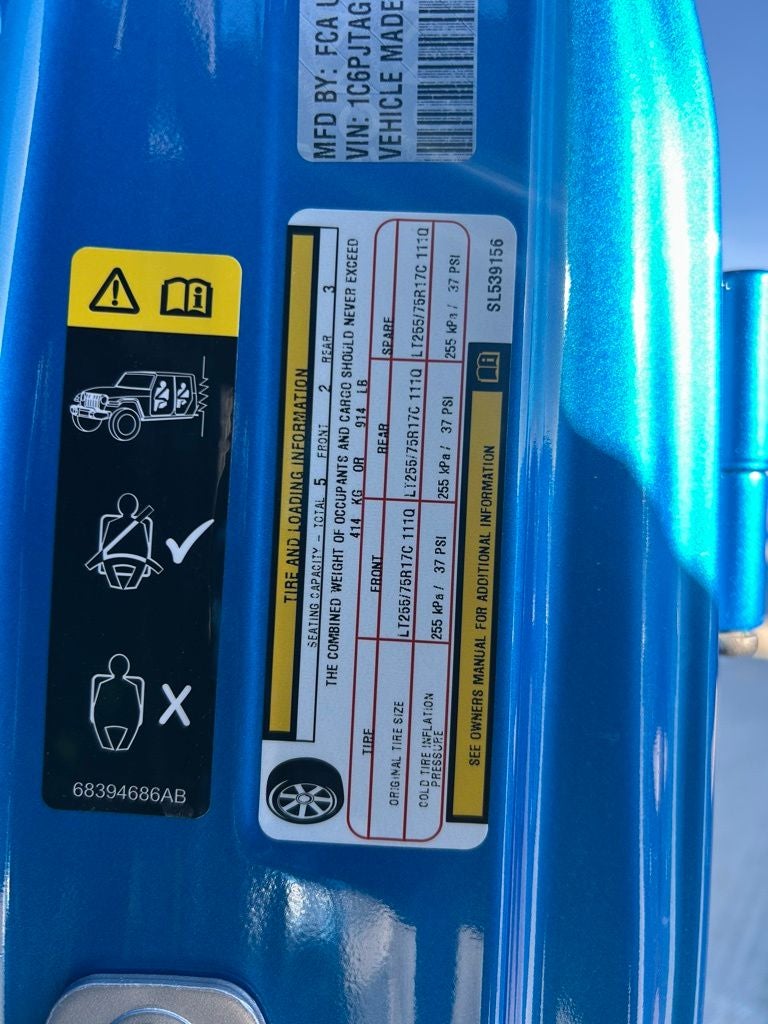 2025 Jeep Gladiator High Tide