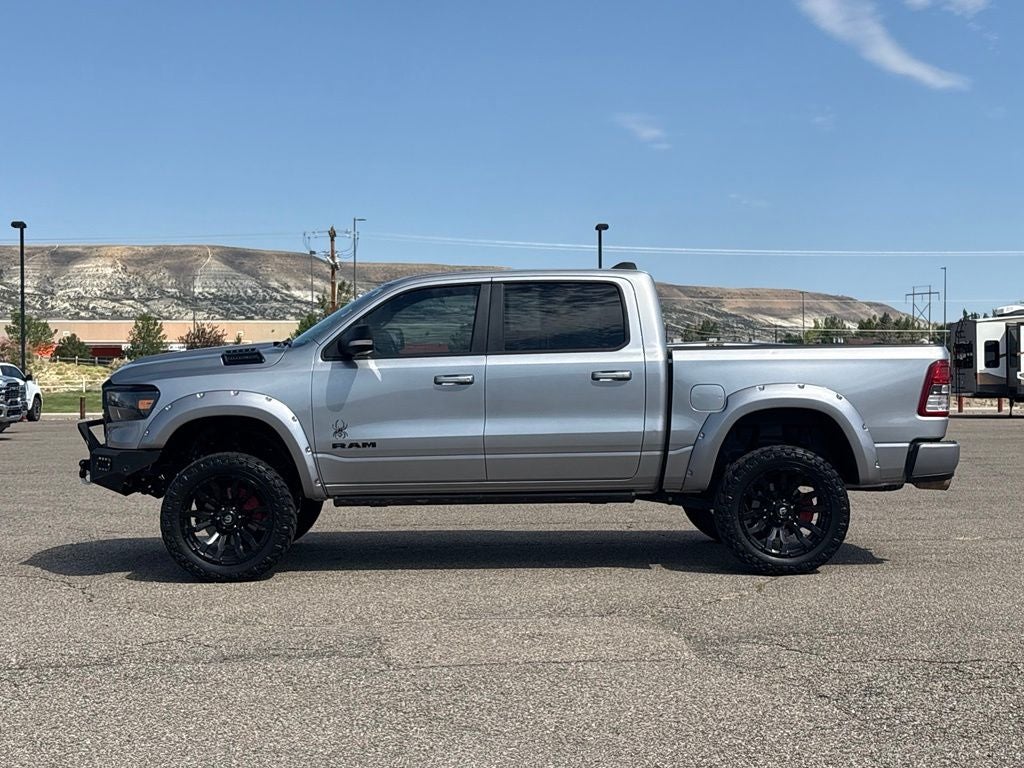 2022 RAM 1500 Big Horn/Lone Star Black Widow PKG