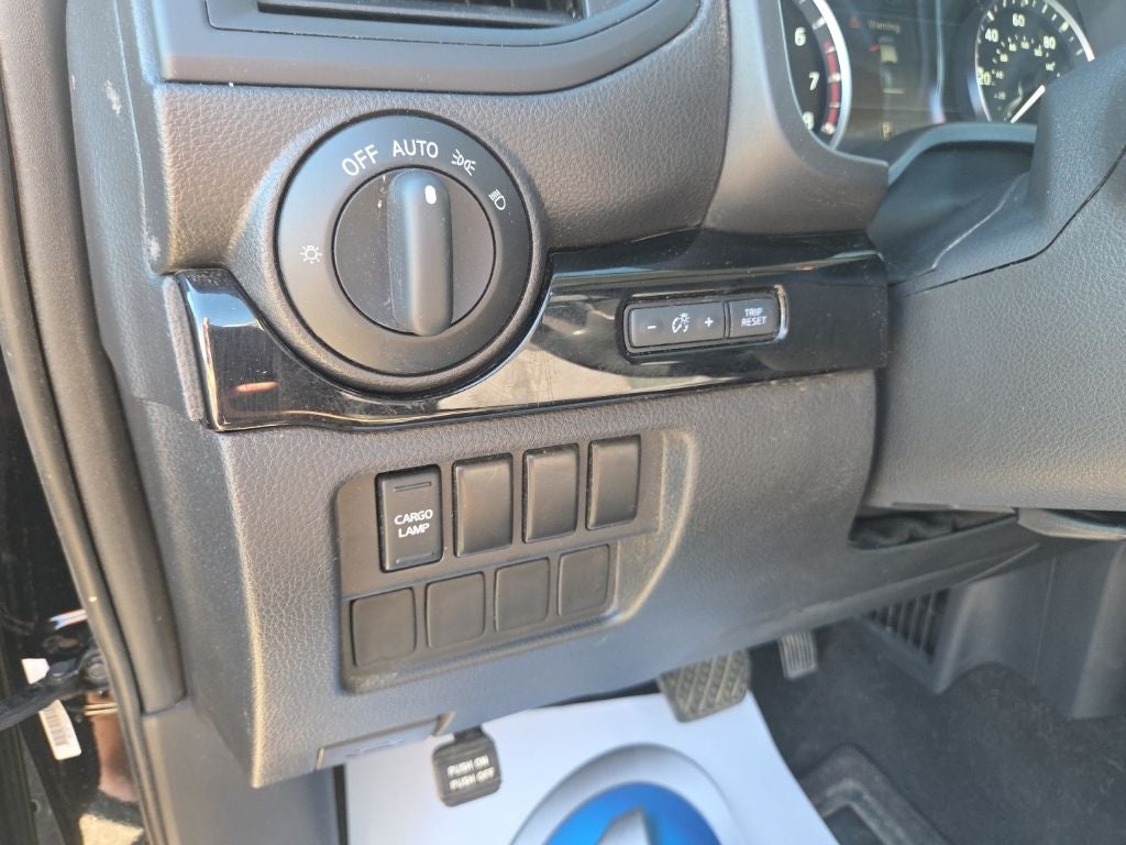 2022 Nissan Titan SV 4x4