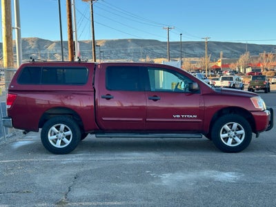 2014 Nissan Titan SV