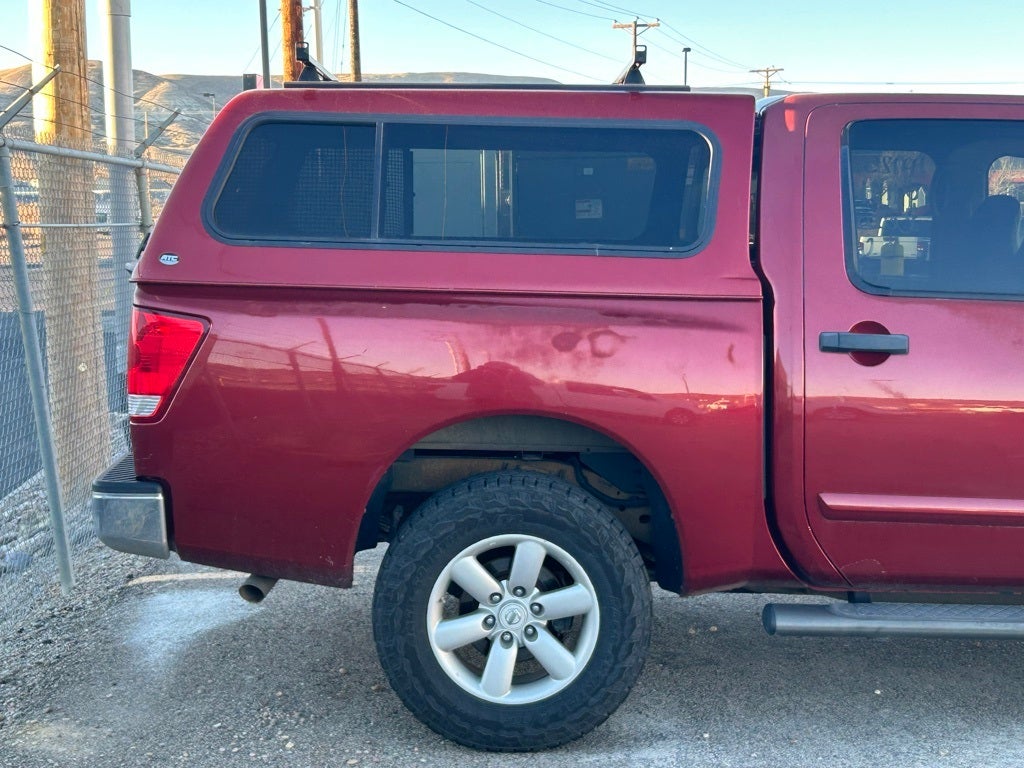 2014 Nissan Titan SV
