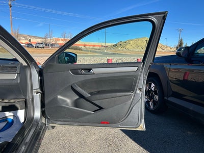 2014 Volkswagen Passat TDI SE