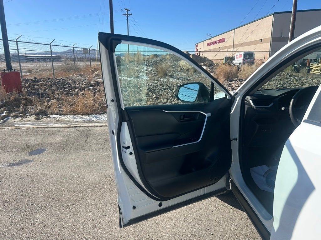 2024 Toyota RAV4 LE AWD