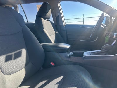 2024 Toyota RAV4 LE AWD