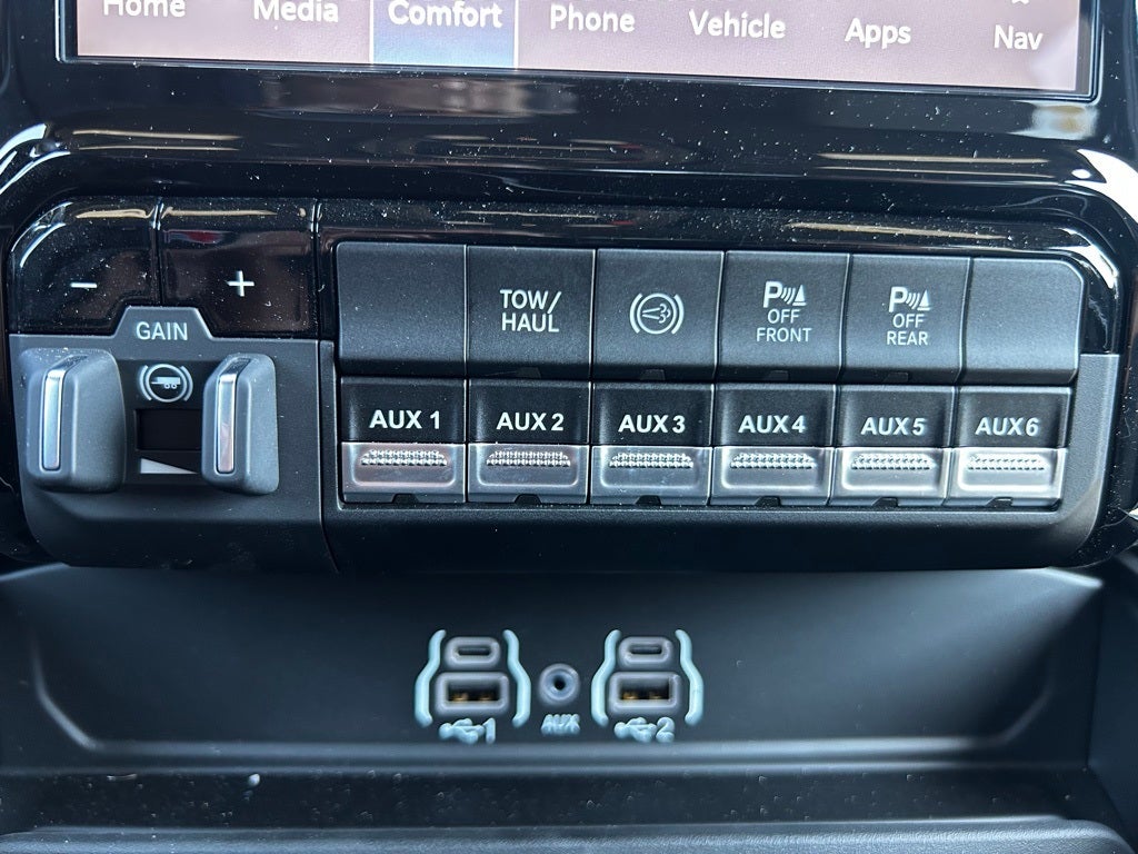 2025 RAM 3500 Big Horn