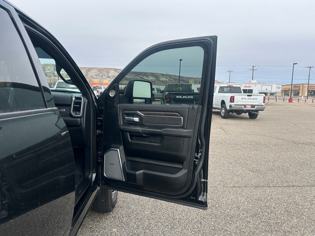 2025 RAM 3500 Laramie