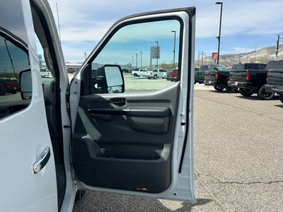 2014 Nissan NV Passenger SV