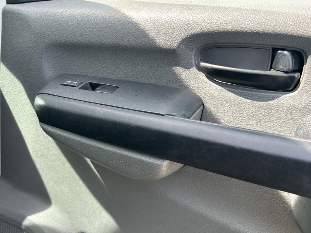 2014 Nissan NV Passenger SV