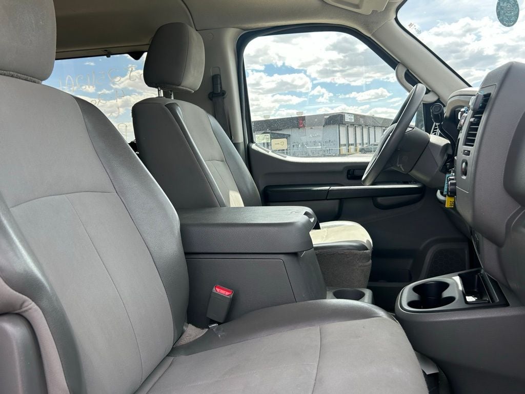 2014 Nissan NV Passenger SV