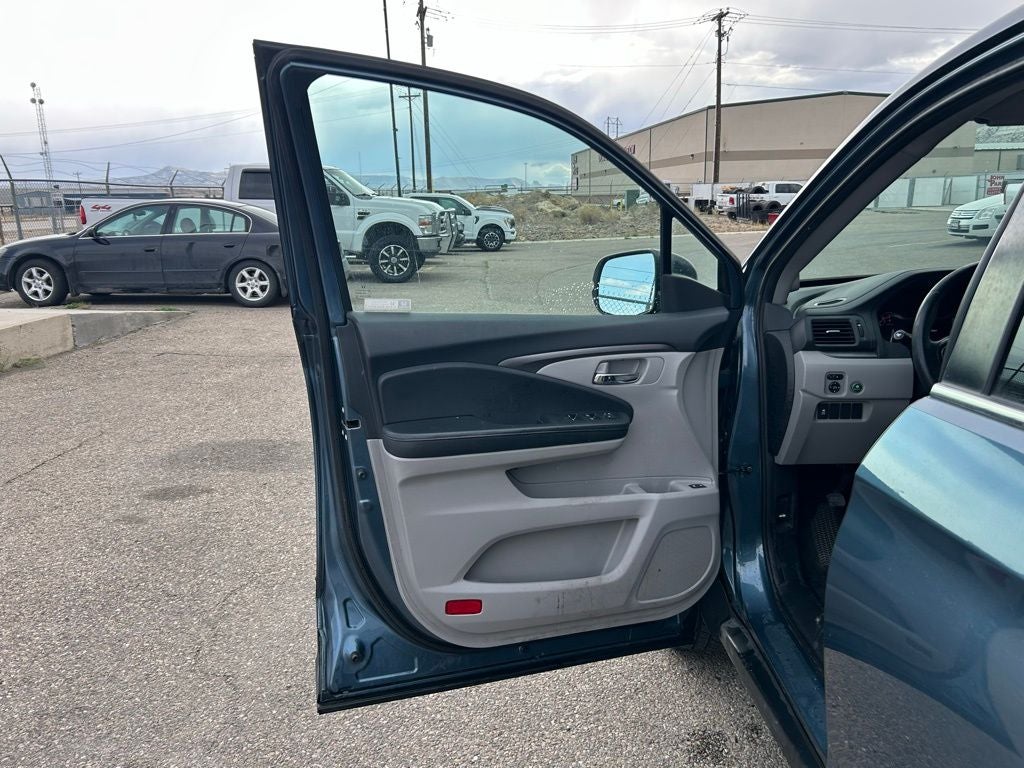 2017 Honda Pilot EX-L w/Rear Entertainment System