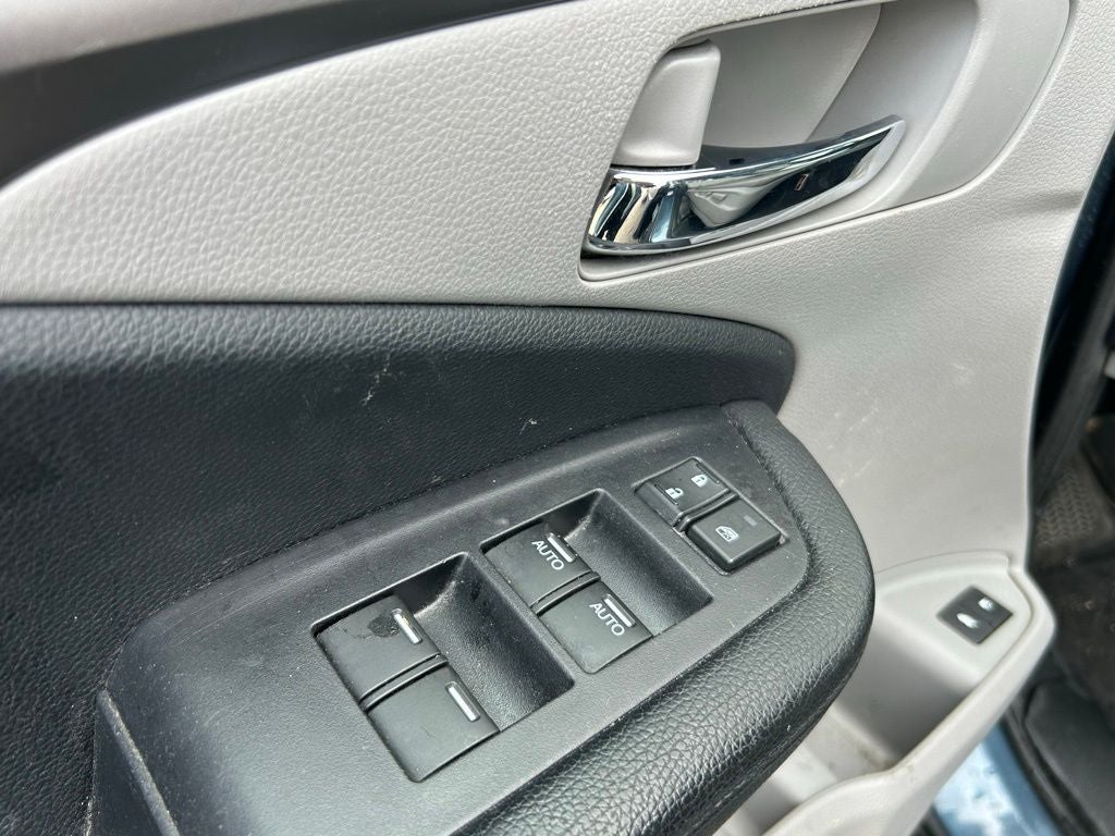 2017 Honda Pilot EX-L w/Rear Entertainment System