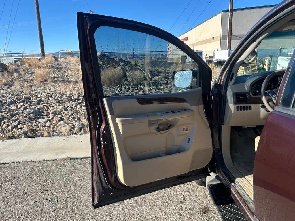 2013 Nissan Armada Platinum