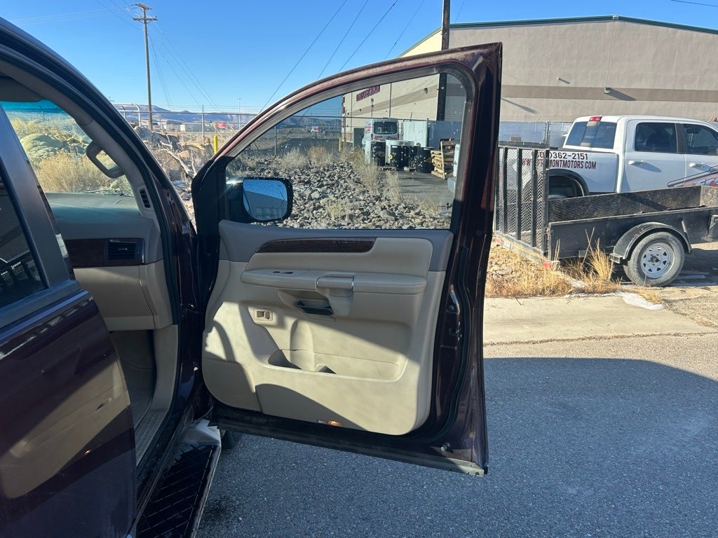 2013 Nissan Armada Platinum