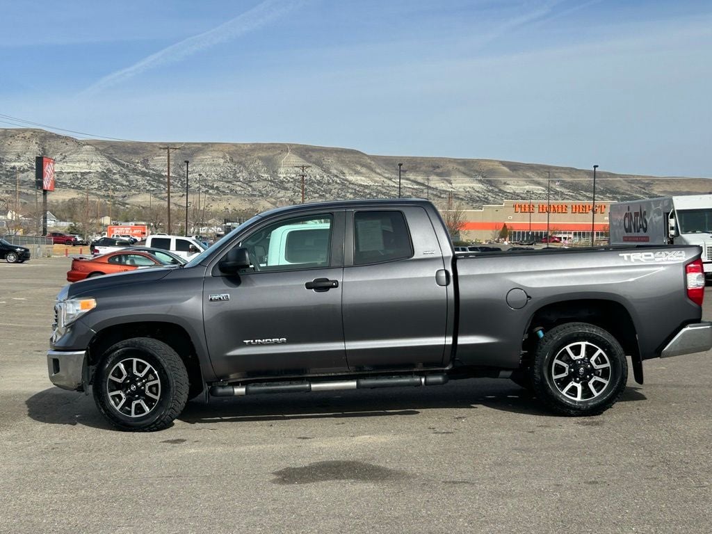 2017 Toyota Tundra Base