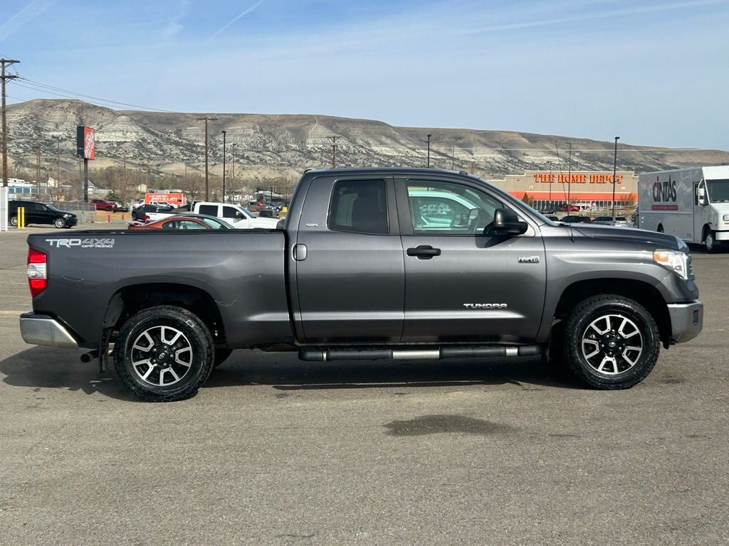 2017 Toyota Tundra Base