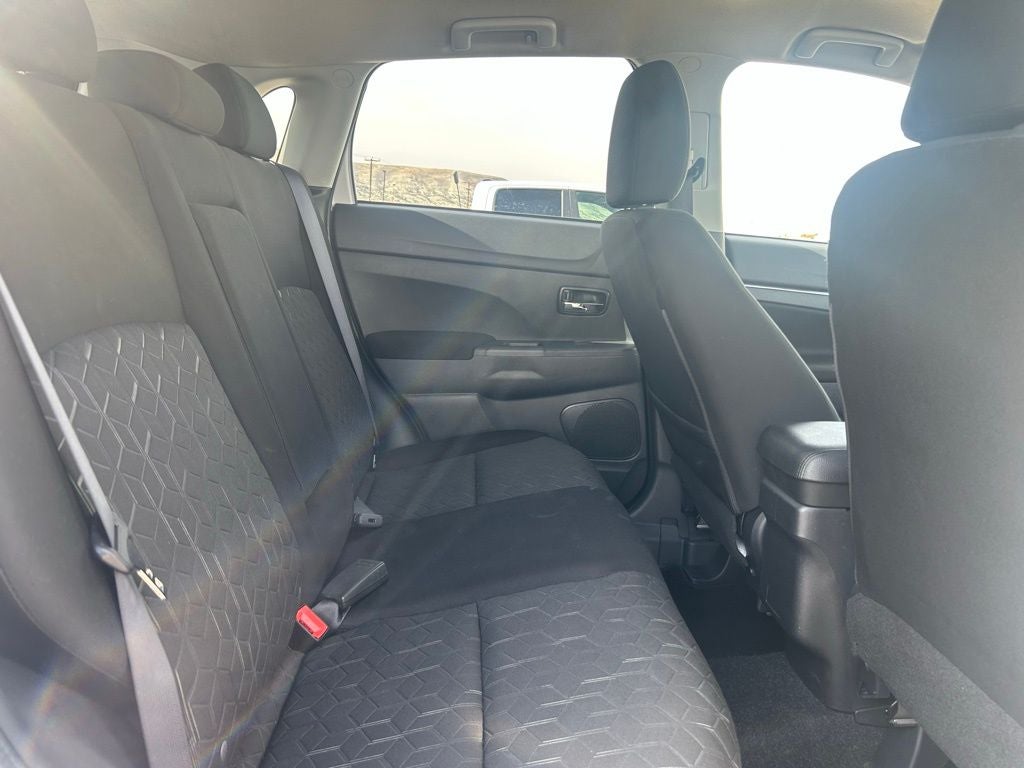 2024 Mitsubishi Outlander Sport Base