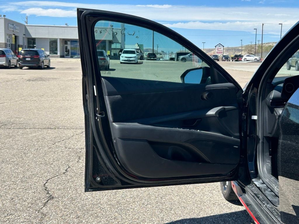 2025 Hyundai Elantra N Base