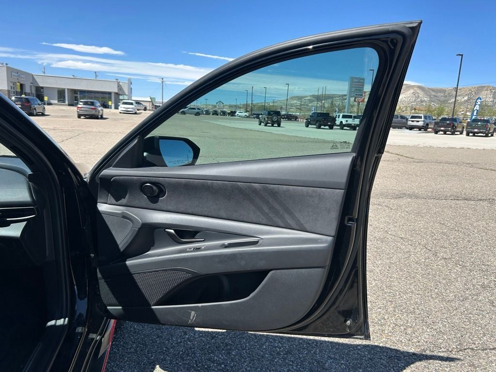 2025 Hyundai Elantra N Base
