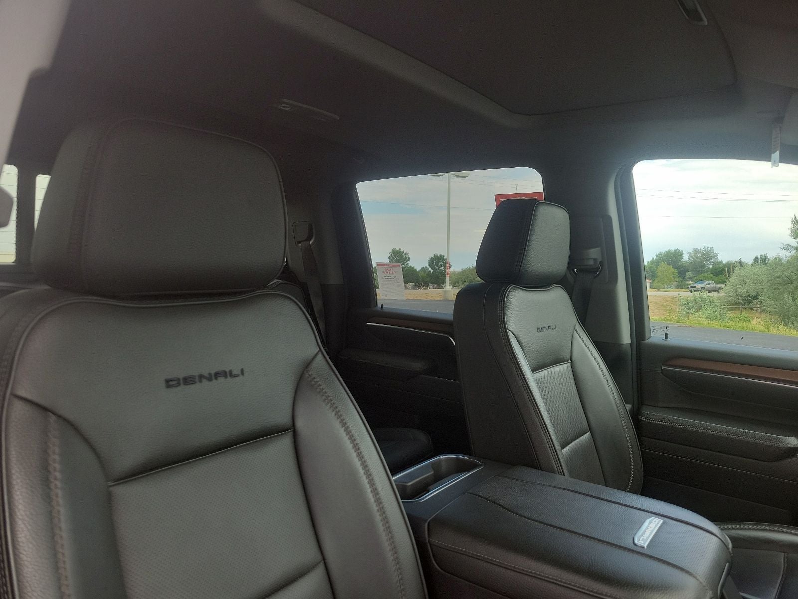 2024 GMC Sierra 3500HD Denali