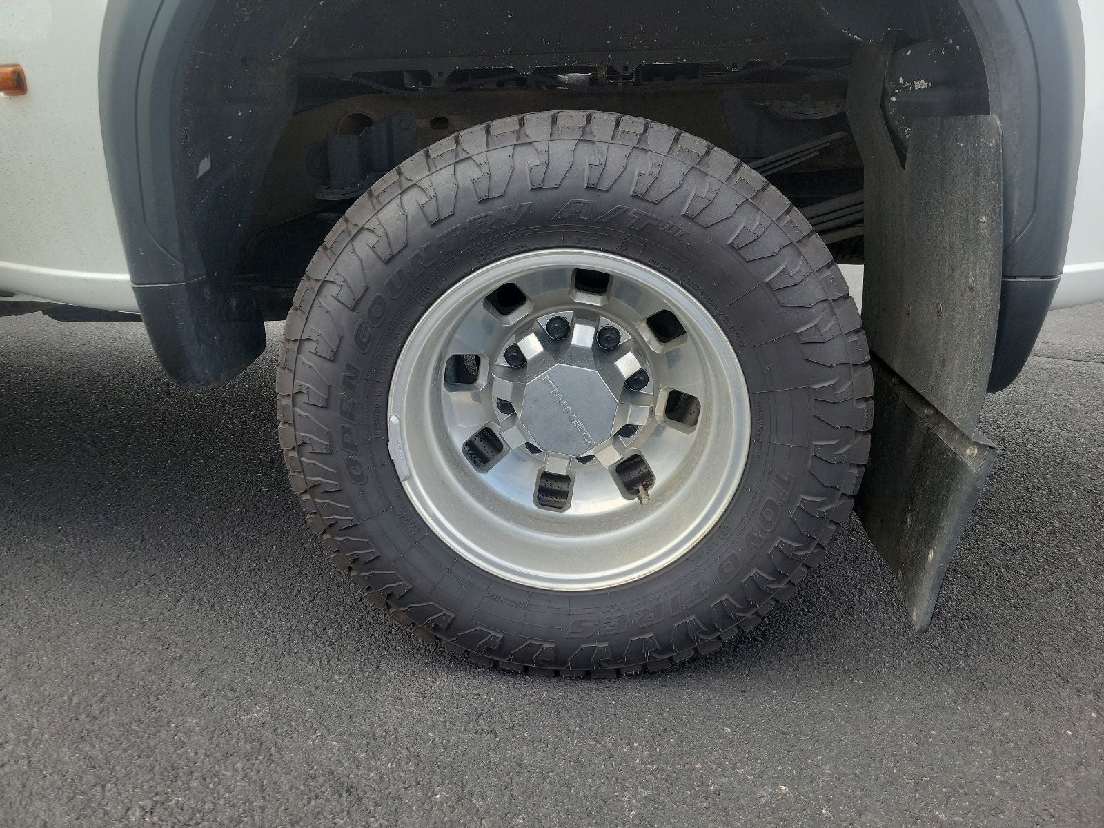 2024 GMC Sierra 3500HD Denali