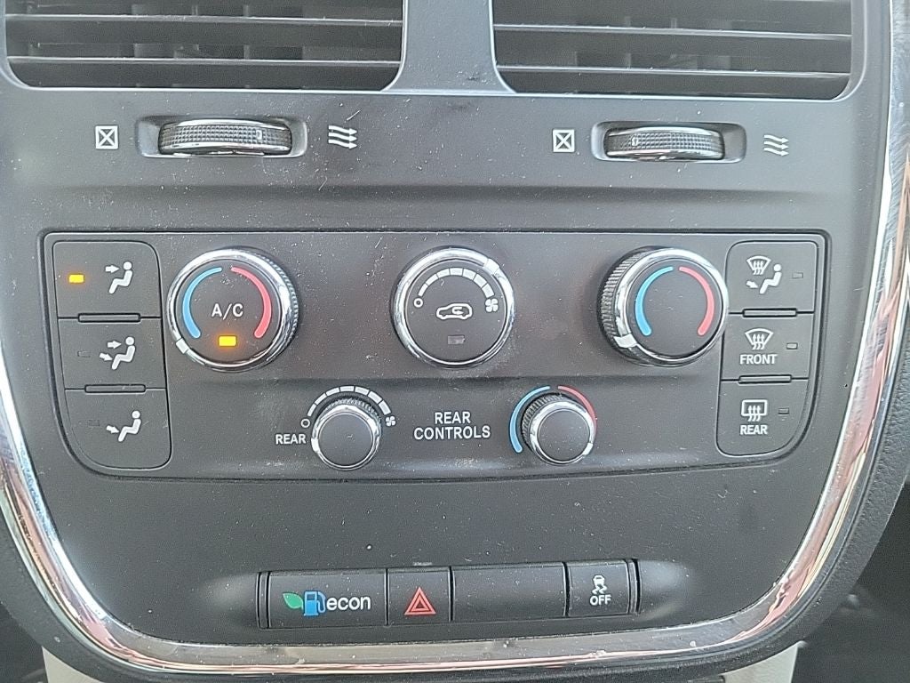 2020 Dodge Grand Caravan SE