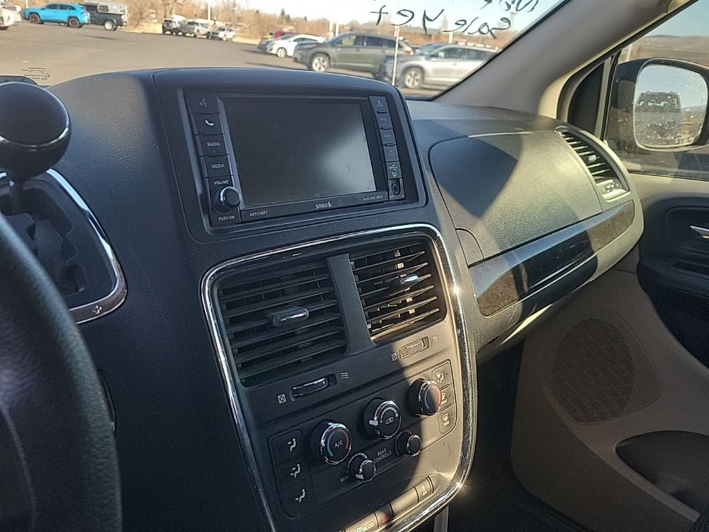 2020 Dodge Grand Caravan SE