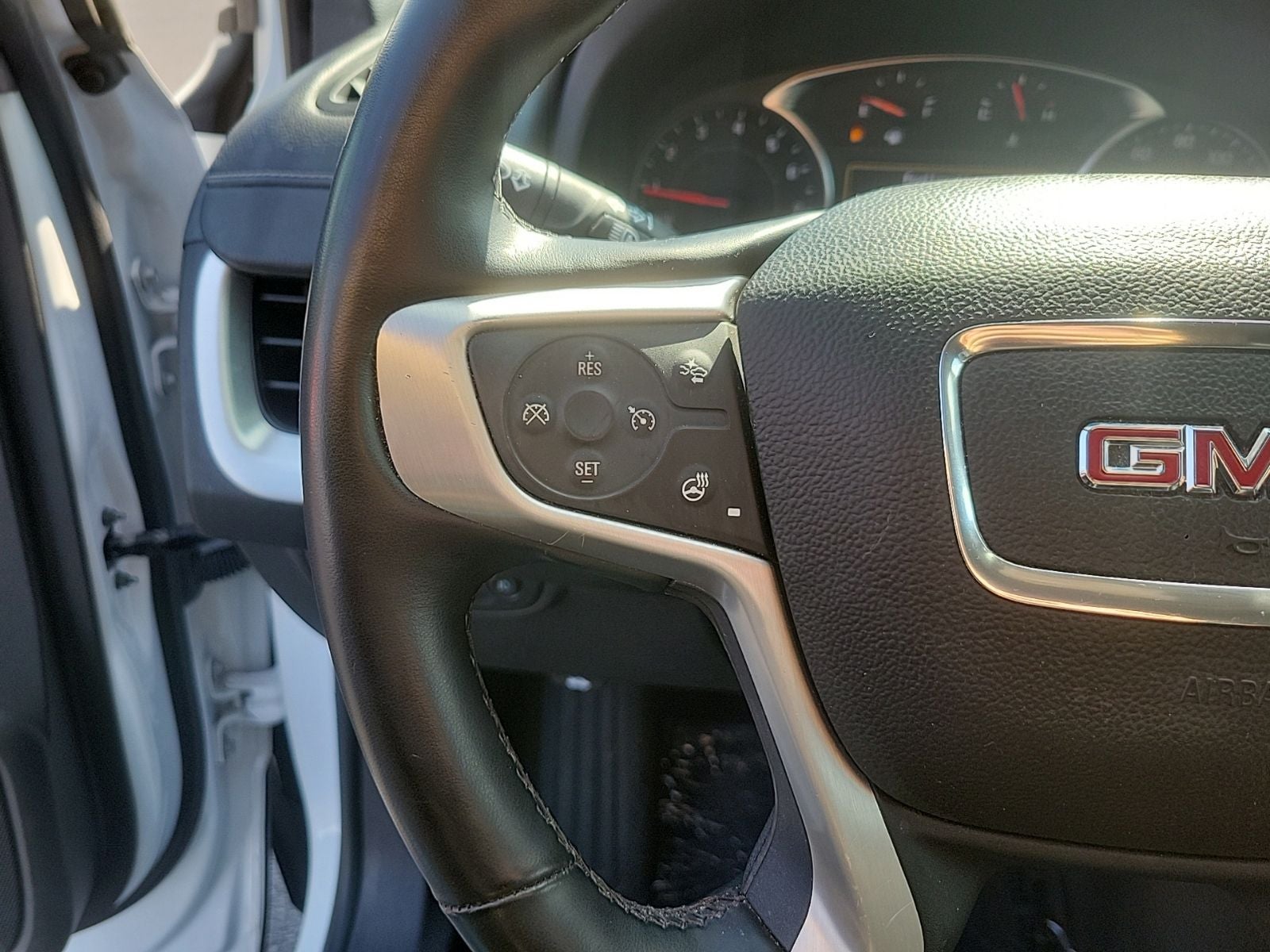 2024 GMC Terrain SLT AWD
