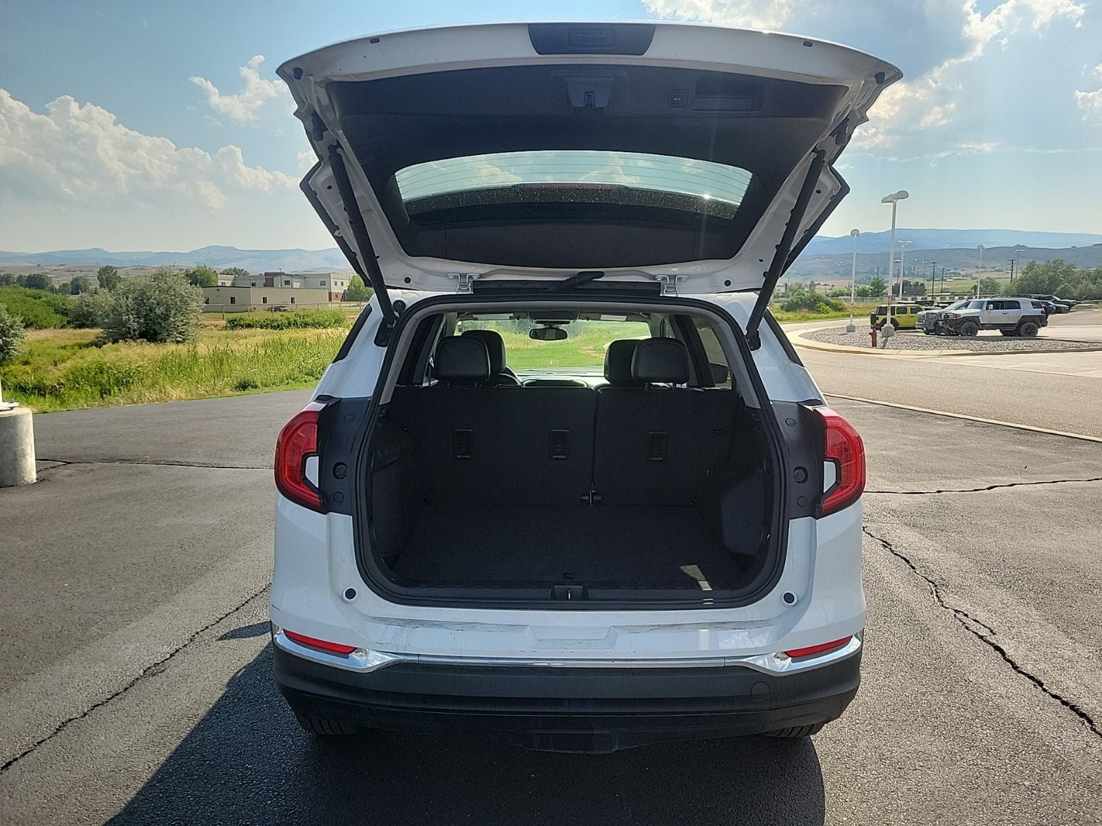 2024 GMC Terrain SLT AWD