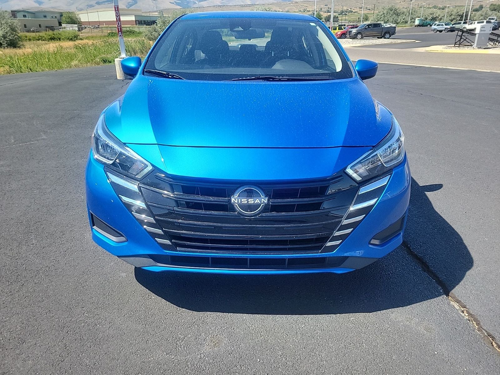2024 Nissan Versa 1.6 SV