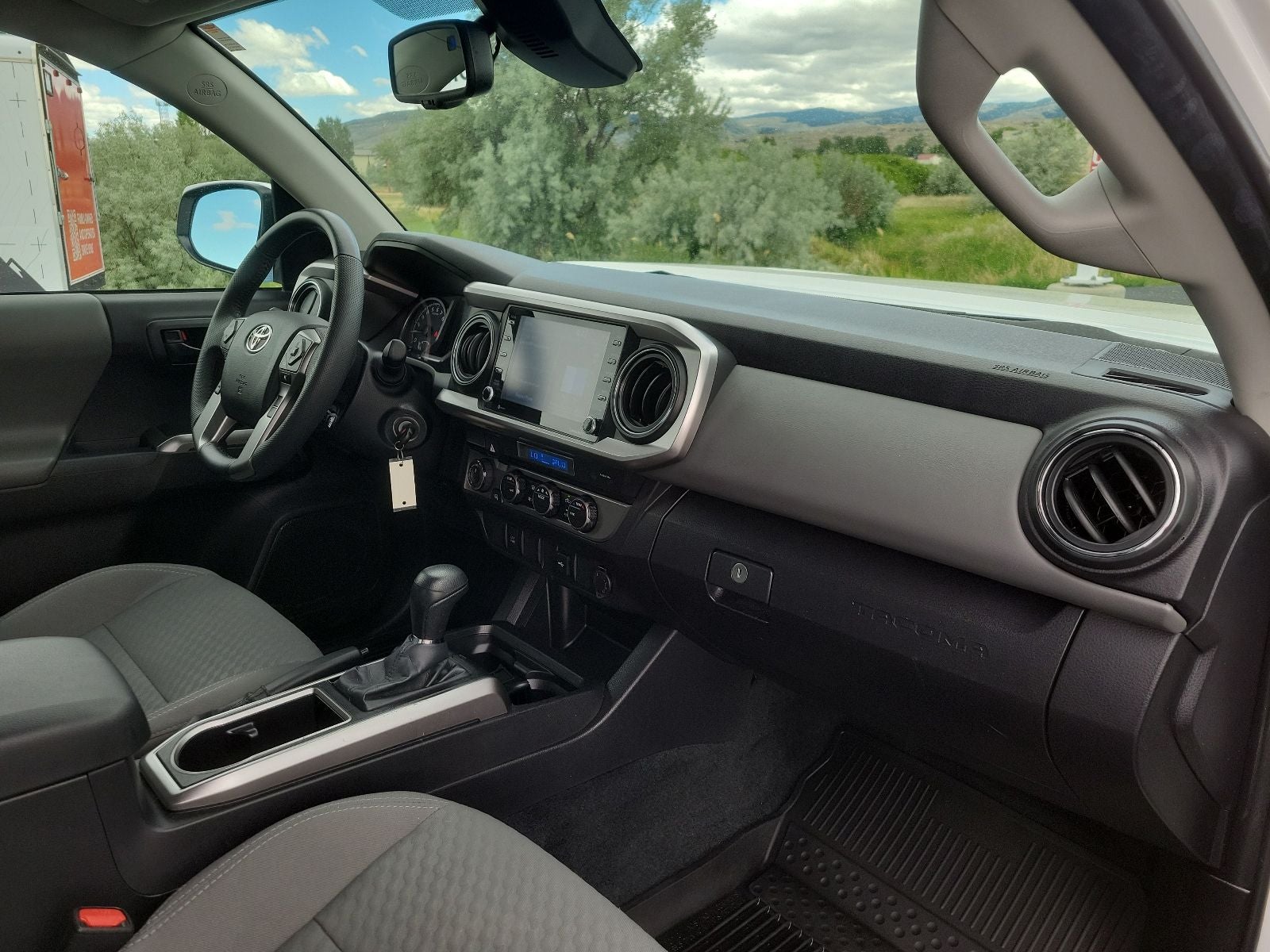 2022 Toyota Tacoma SR5 V6