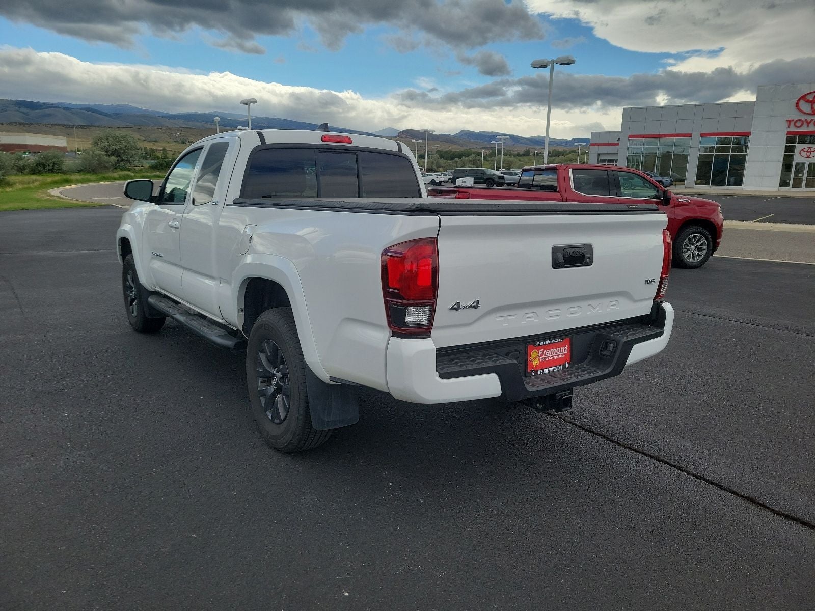 2022 Toyota Tacoma SR5 V6