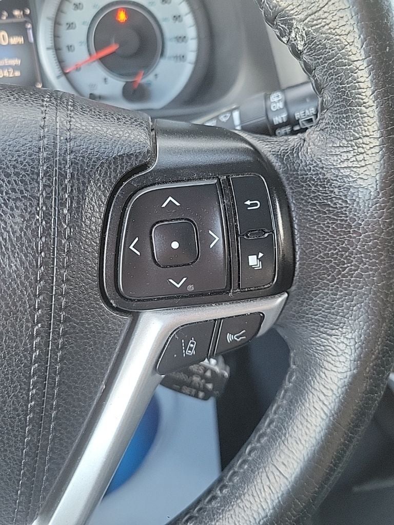 2020 Toyota Sienna SE 7 Passenger