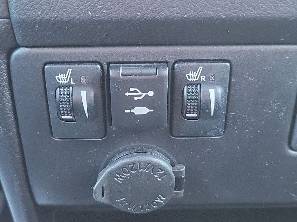 2020 Toyota Sienna SE 7 Passenger