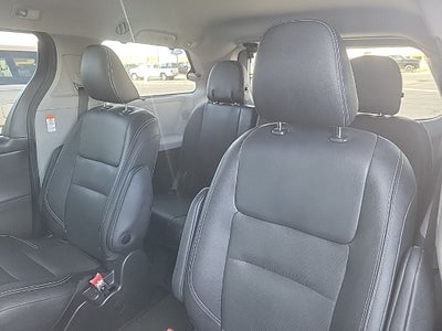 2020 Toyota Sienna SE 7 Passenger