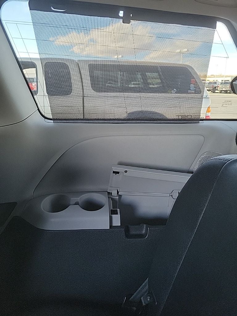 2020 Toyota Sienna SE 7 Passenger
