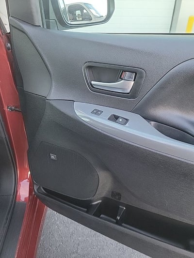 2020 Toyota Sienna SE 7 Passenger