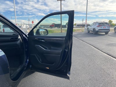 2023 Toyota Highlander Hybrid Limited