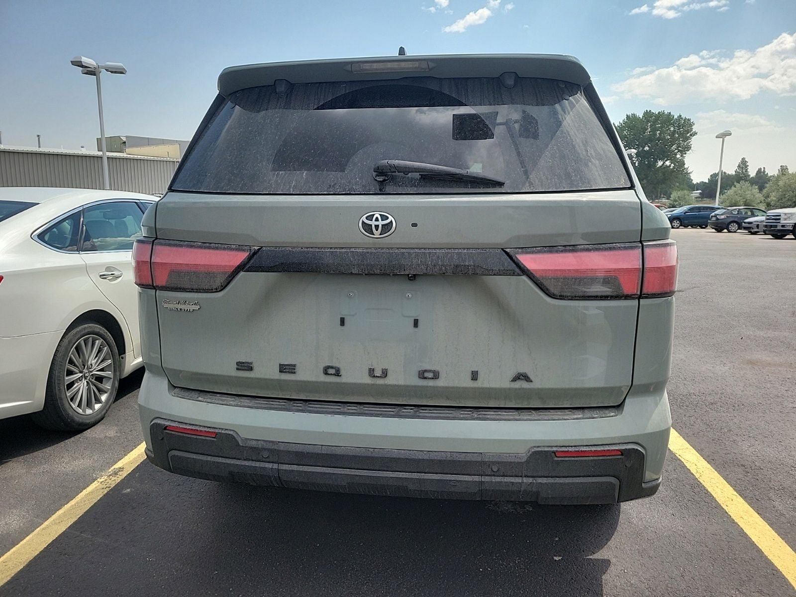 2024 Toyota Sequoia SR5