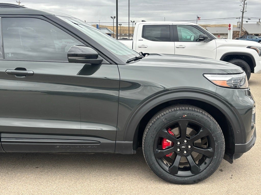 2022 Ford Explorer ST