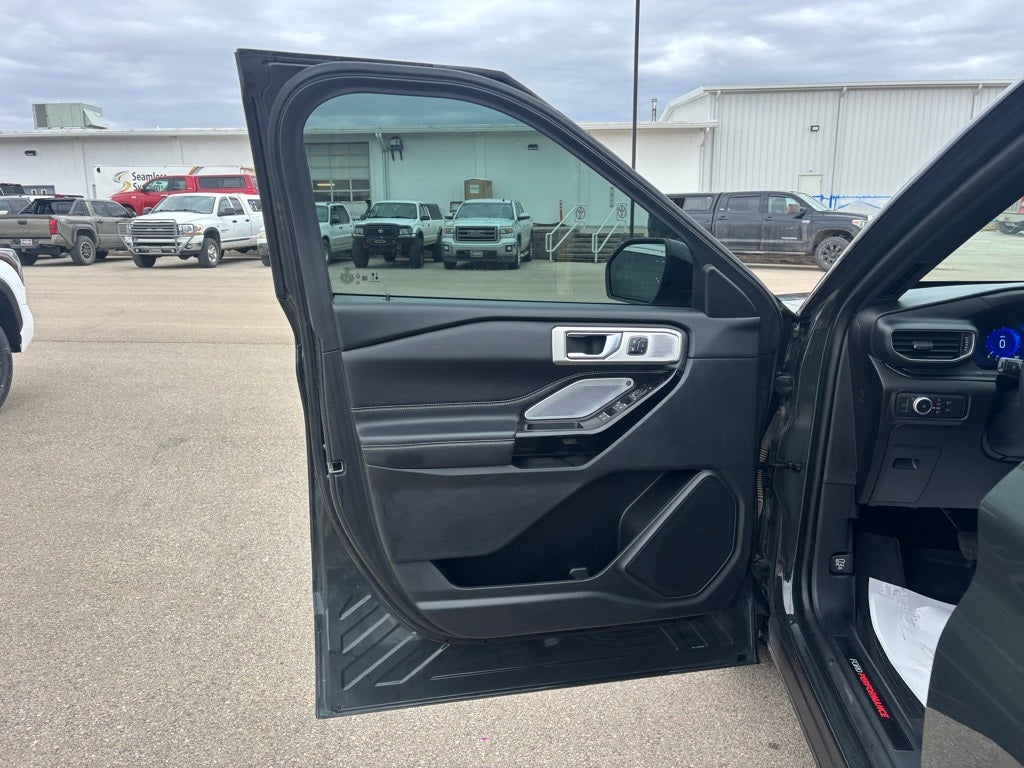 2022 Ford Explorer ST