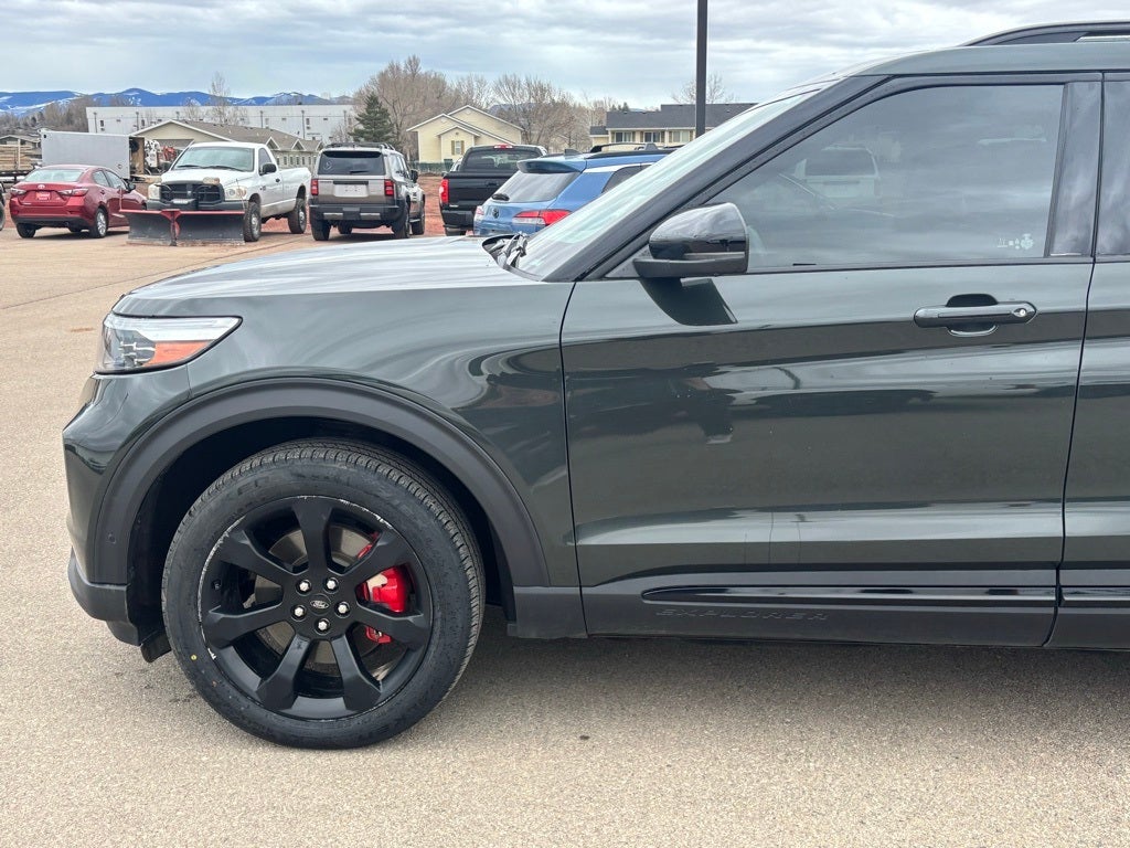 2022 Ford Explorer ST
