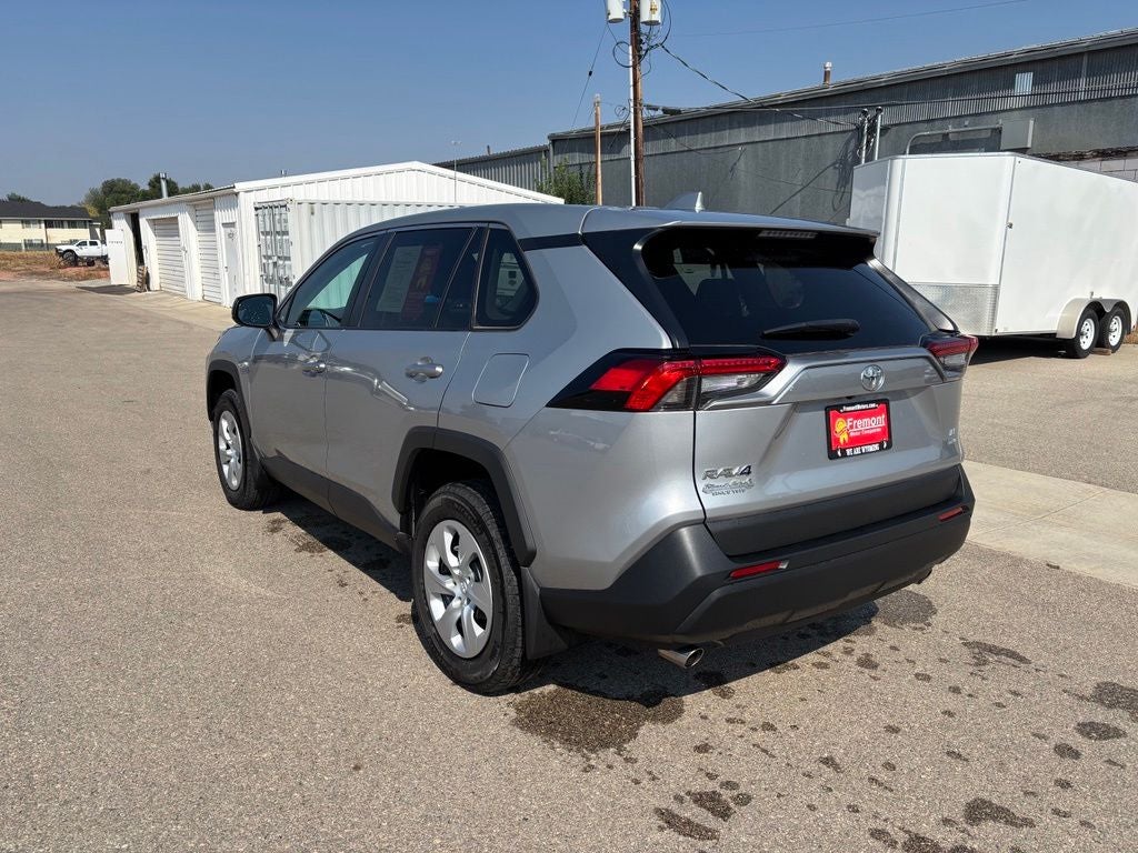 2024 Toyota RAV4 LE
