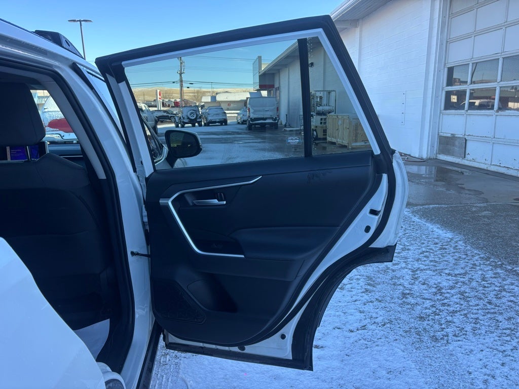 2023 Toyota RAV4 XLE AWD