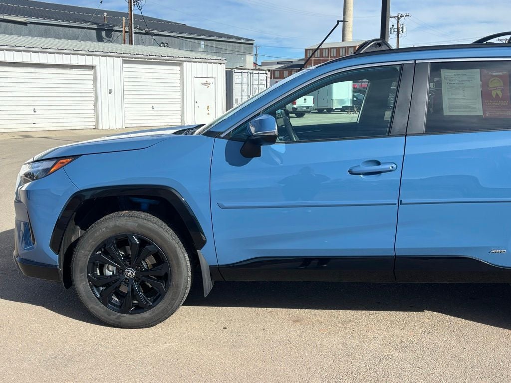 2025 Toyota RAV4 Hybrid SE