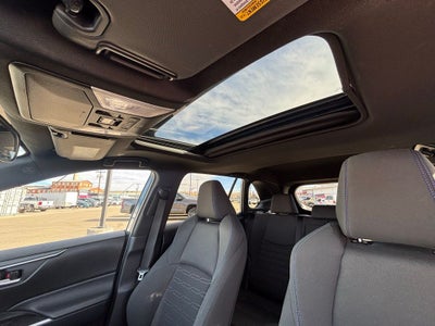 2025 Toyota RAV4 Hybrid SE