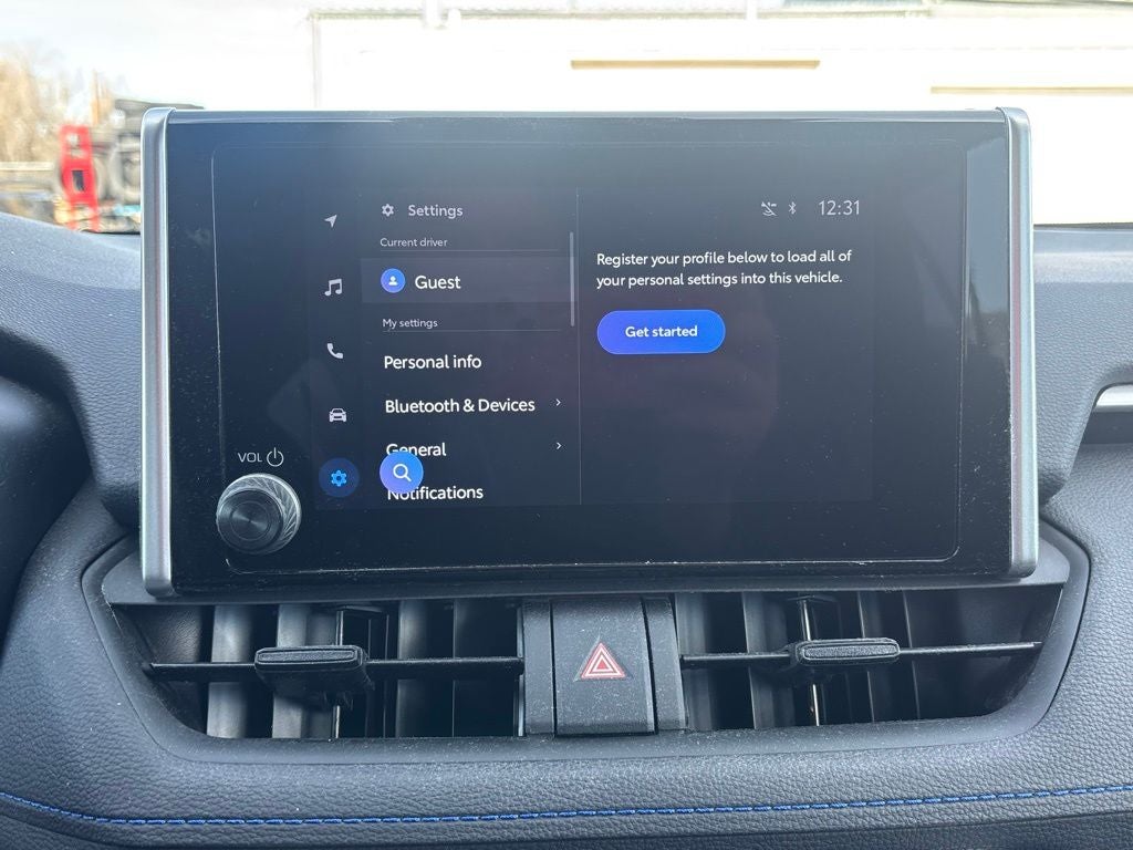 2025 Toyota RAV4 Hybrid SE